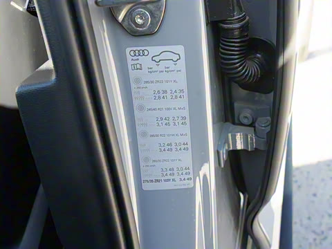 2023�� RS 6 4.0T Avant