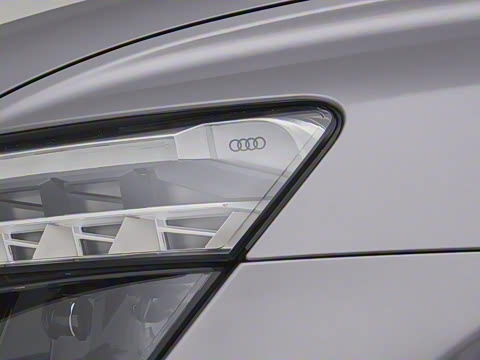 2023�� 50 e-tron quattro ��ҫ�� Ӱ��ʿ��