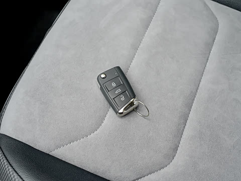 2020�� 380TSI ��������������