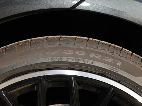 2023�� �Ŀ� Panamera 4 E-Hybrid �����ӳ������ 2.9T