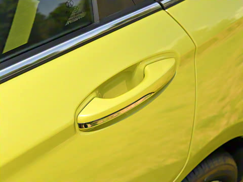 2023�� R600 ������