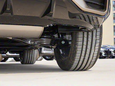 2024�� 35 TFSI RS�׼�ȼ����