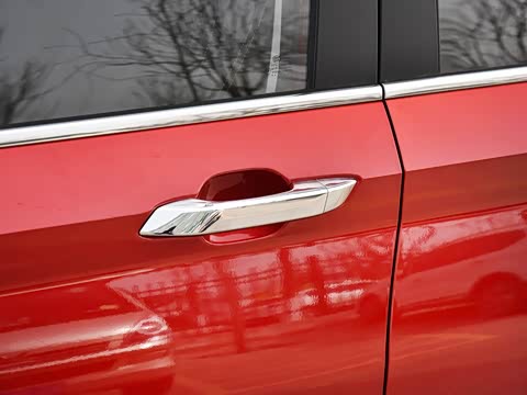 2018�� 1.8L �Զ������� ��V