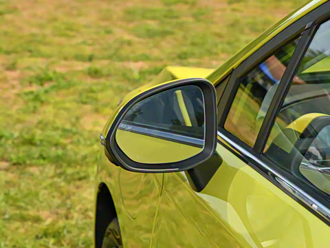 2023�� R600 ������