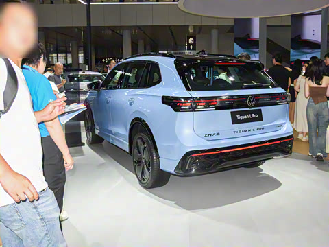 2025�� PRO 380TSI ���� R-Line �����