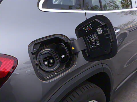 2025�� �Ŀ� EQA 260