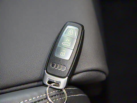 2023�� A3L Limousine 35 TFSI ʱ���˶���