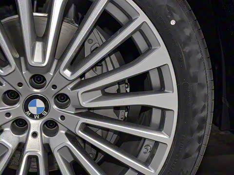 2020�� xDrive40i �����ͺ�����װ