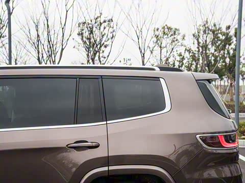 2018��  2.0T ���������� ��V