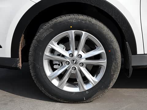 2017�� 1.8L �ֶ�������