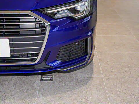 2021�� 40 TFSI ����������