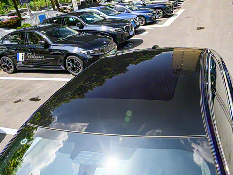 2023�� �Ŀ� 740Li ������ M�˶���װ