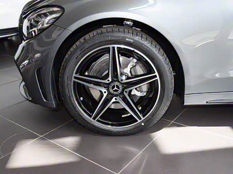 2020�� �Ŀ� C 260 �˶���