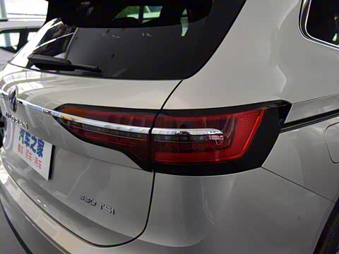 2020�� 330TSI ������