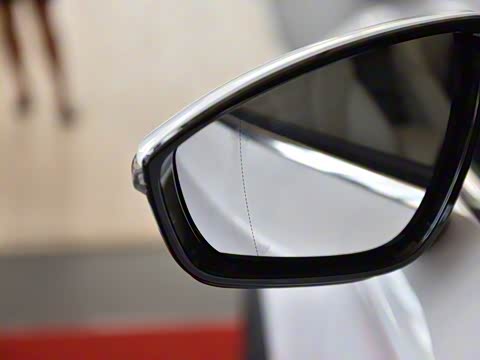 2018�� DM 2.0T ȫʱ�������������� 7�� ��V