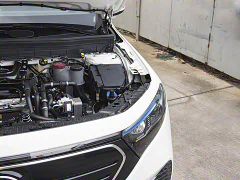 2023�� �Ŀ� EQB 260