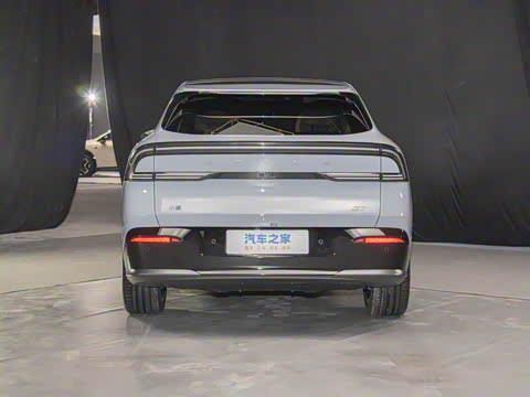 2025�� 702 �������� Ultra