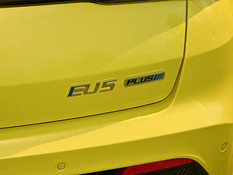 2023�� R600 ������