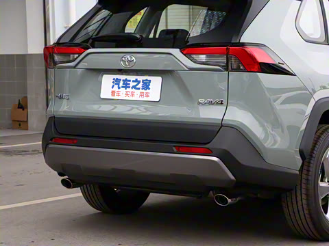 2021�� 2.0L CVT�������а�