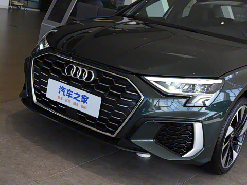 2023�� A3L Limousine 35 TFSI ʱ���˶���