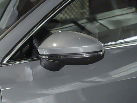 2025�� 45 TFSI quattro ������