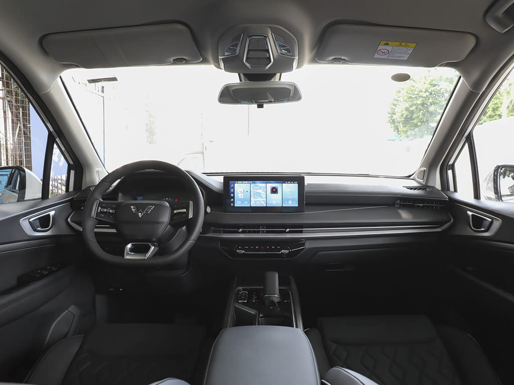 Wuling Jiachen, Минивэн: фото поколения