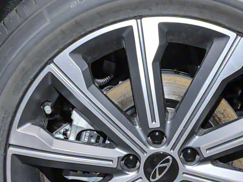 2025�� 2.0T ��������� 5��