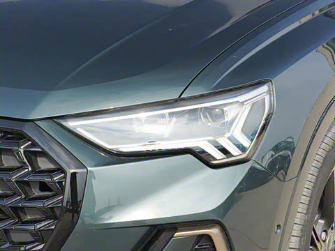 2024�� 35 TFSI RS�׼�ȼ����