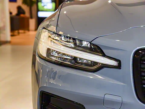 2023�� B5 ��Զ�˶���