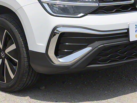 2025�� 300TSI ������°�