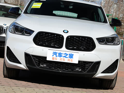 2023�� sDrive25i M�˶���ҹ��