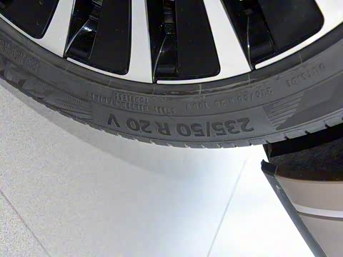 2020�� 380TSI ����