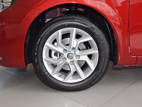 2023�� 1.6L CVT���а�