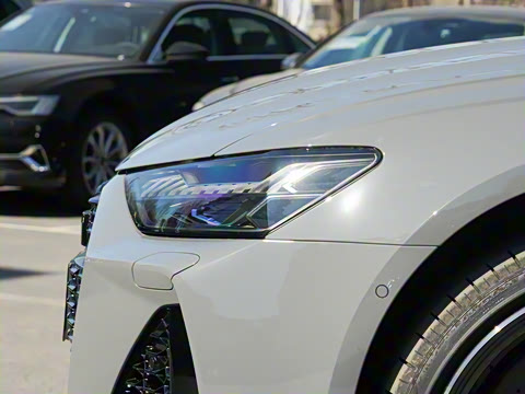 2023�� RS 6 4.0T Avant