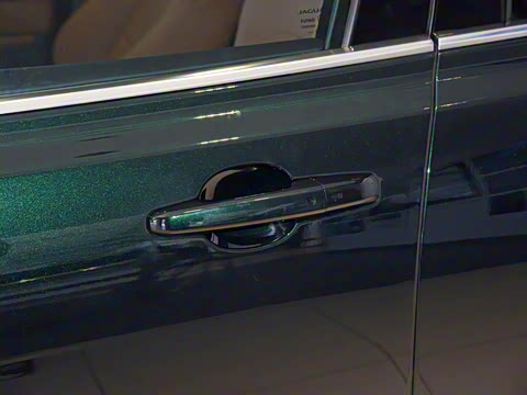 2021�� XFL 2.0T P300 �����콢�˶���