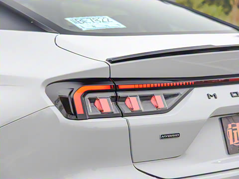 2023�� 1.5T E-�춯 ST-Line