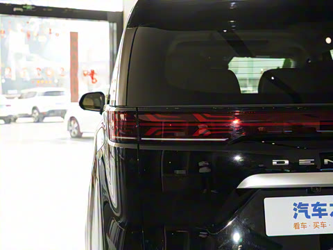 2022�� EV 600 ����������