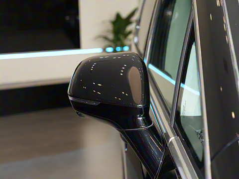 2022�� EV 600 ����������