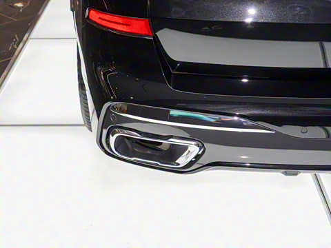 2021�� xDrive40i ������M�˶���װ