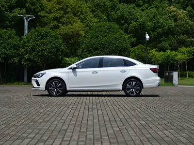 飞凡ER6 2021款 新动版 620km 智享版 飞凡汽车 5/14张图片大全_汽车外观图库-汽车之家