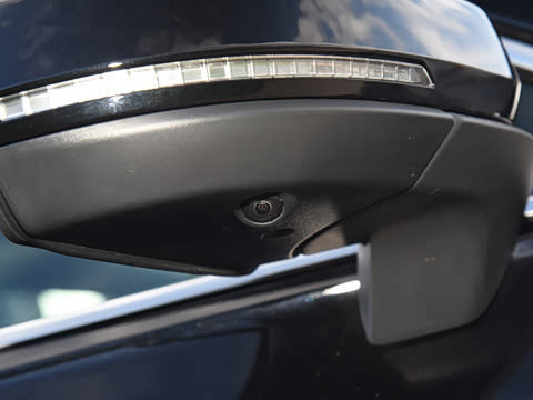 2024�� 330TSI �Զ�����R-LineԽ����