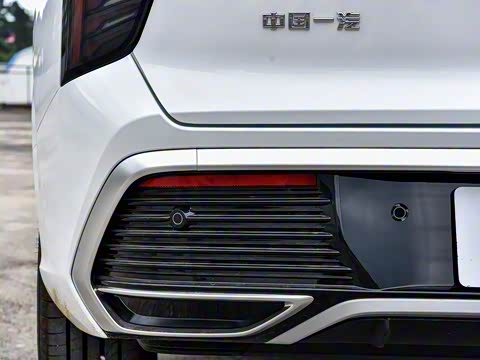 2025�� 117km ��ΪPLUS��