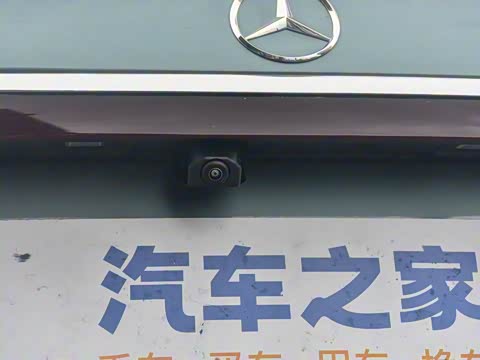 2025�� �Ŀ� E 300 L ʱ���˶���