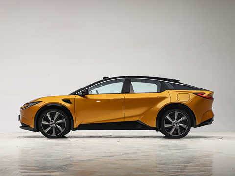 2025�� 630 MAX���а�