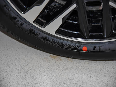 2023�� 301km �氮Plus�� ��Ԫ�