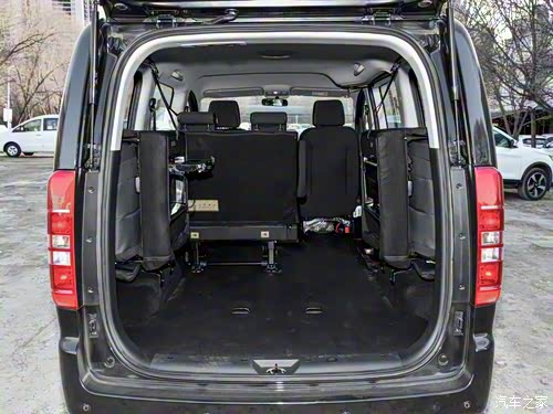 节能新动力 百变大空间江淮瑞风M3