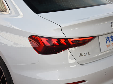 2023�� �Ŀ� A3L Limousine 35 TFSI ����������