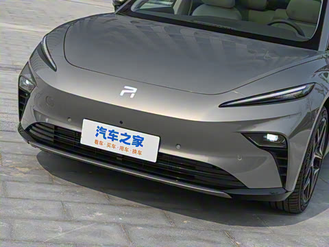 2025�� ������