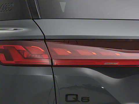 2023�� 45 TFSI quattro Ӱ��ʿ��