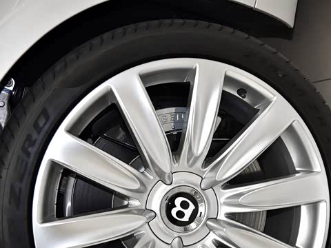 2015�� 6.0T W12 ������